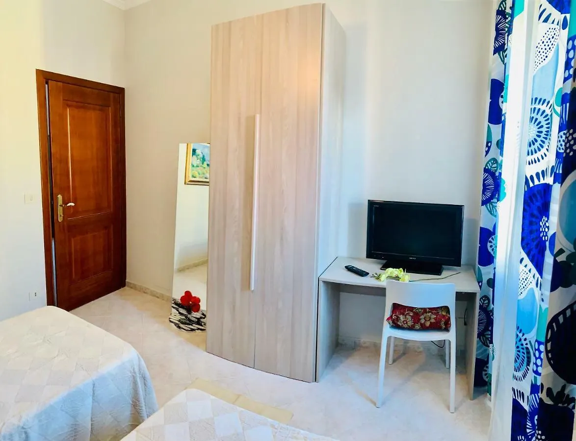 Mary Louise B&B Rome Italy